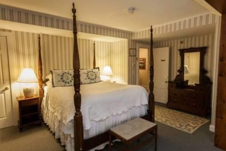 Arlingtons West Mountain Inn
