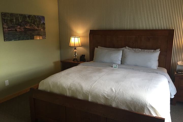 Room 51 of 70