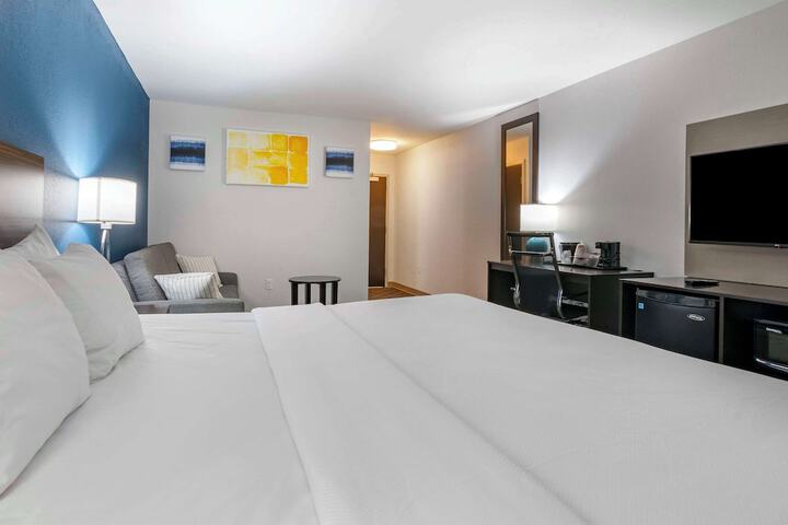 Room 18 of 38
