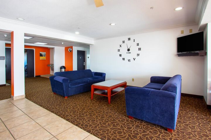 Hotel Interior 11 of 30