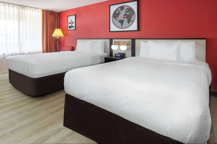 Ramada by Wyndham Rome / Verona