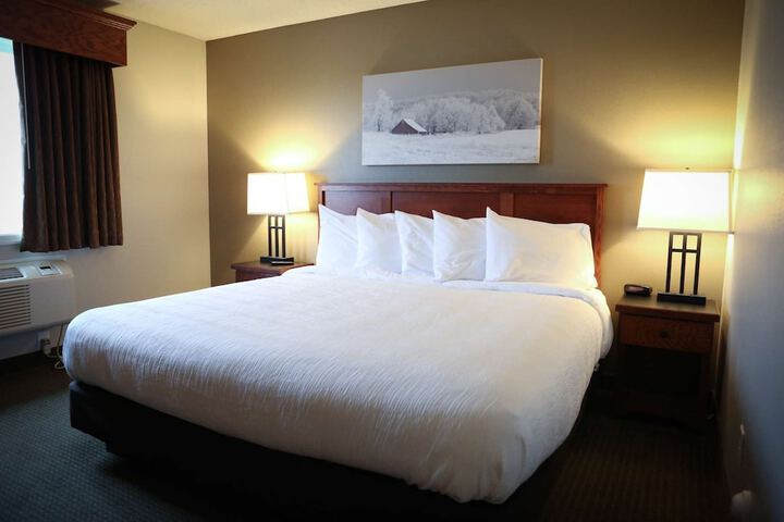 Room 16 of 44