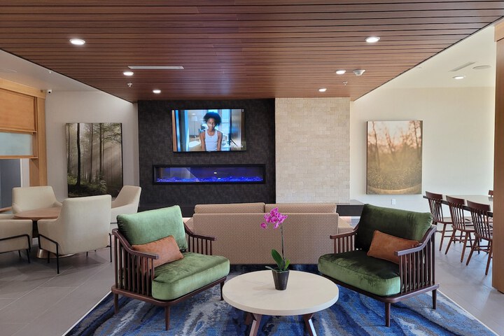 Hotel Interior 20 of 48