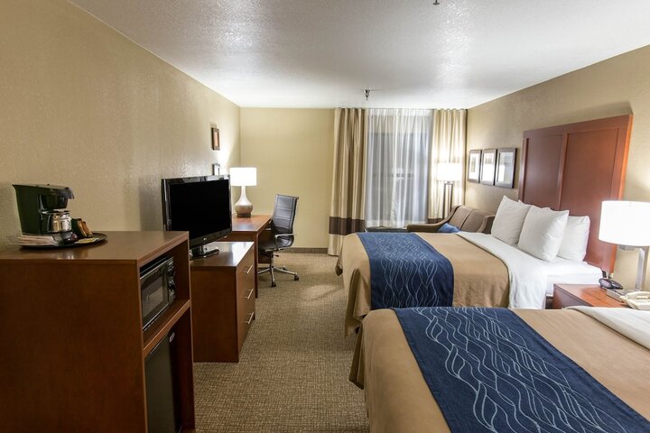 Room 16 of 73