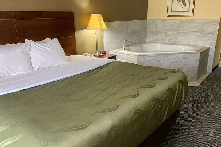 Quality Inn Toledo Westgate