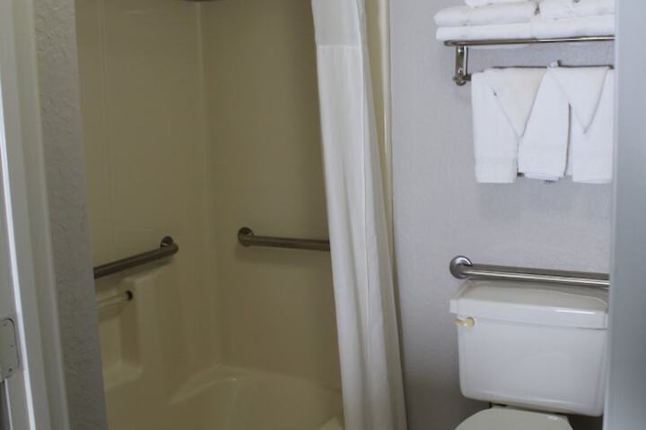 Room 20 of 32