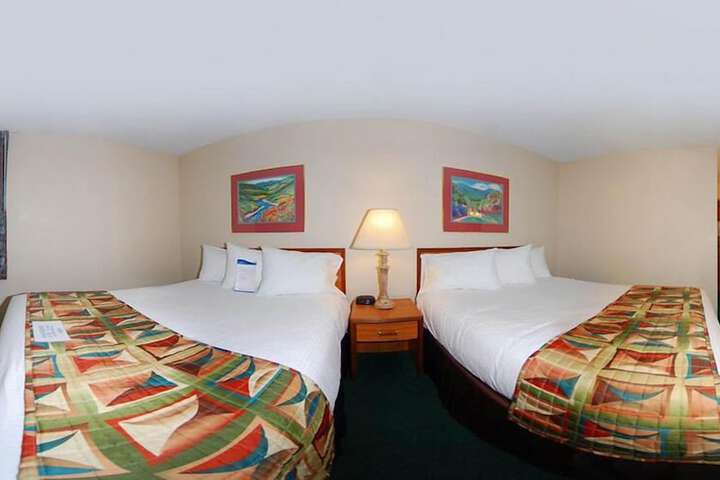 Room 15 of 19