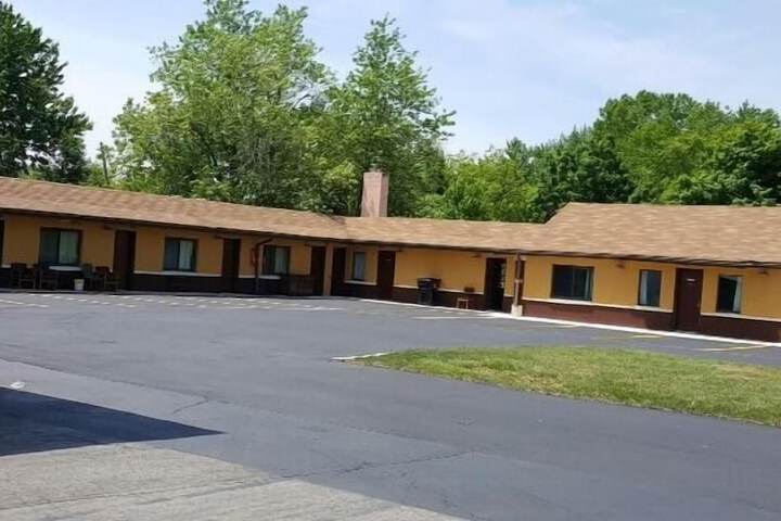 Royal Inn