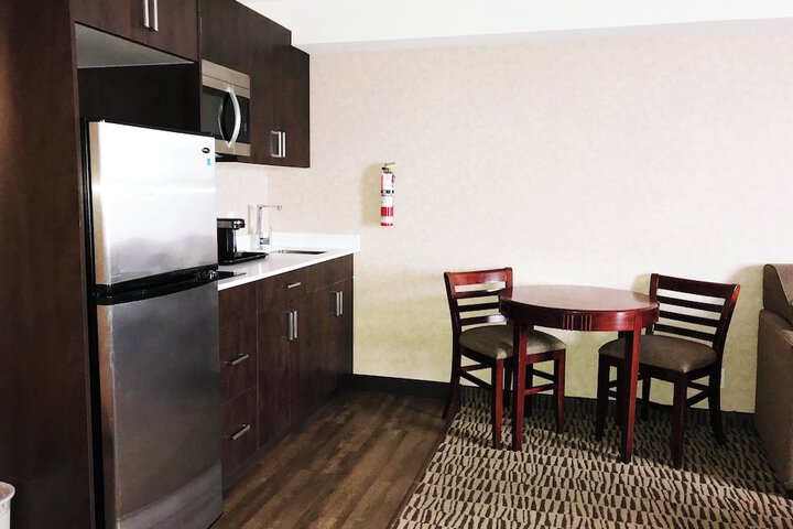 Room 16 of 62