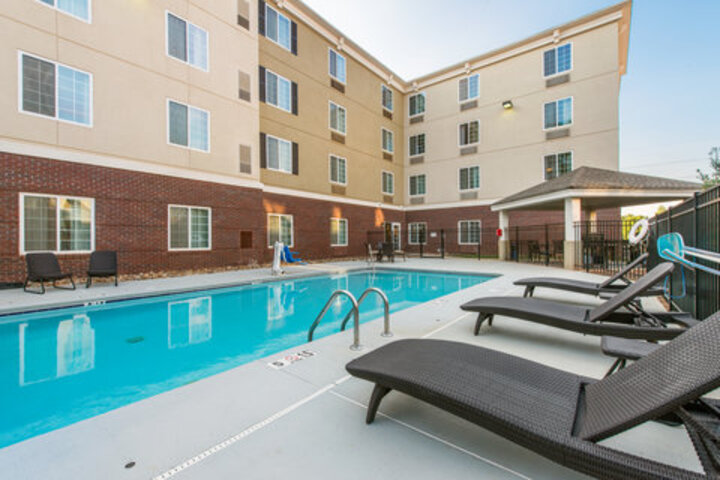 Pool 7 of 51