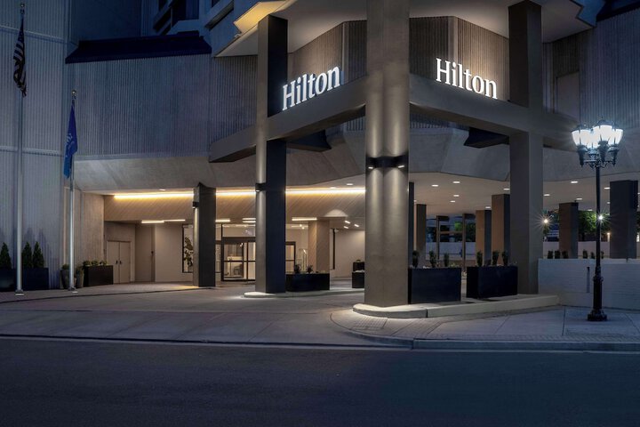 Hotel 5 of 131