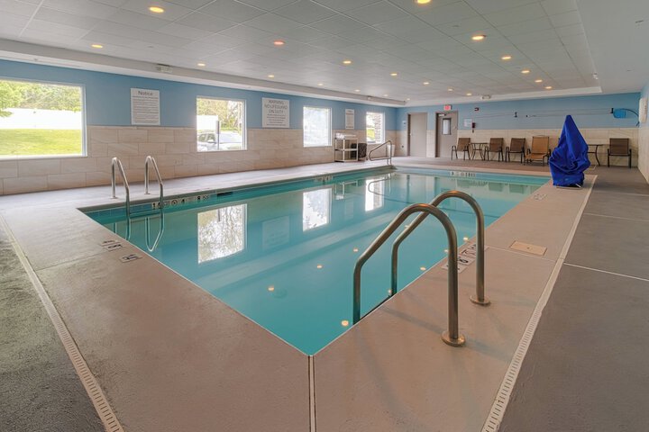 Pool 17 of 80