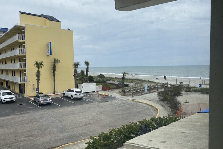 North Shore Oceanfront Resort Hotel with Waterpark