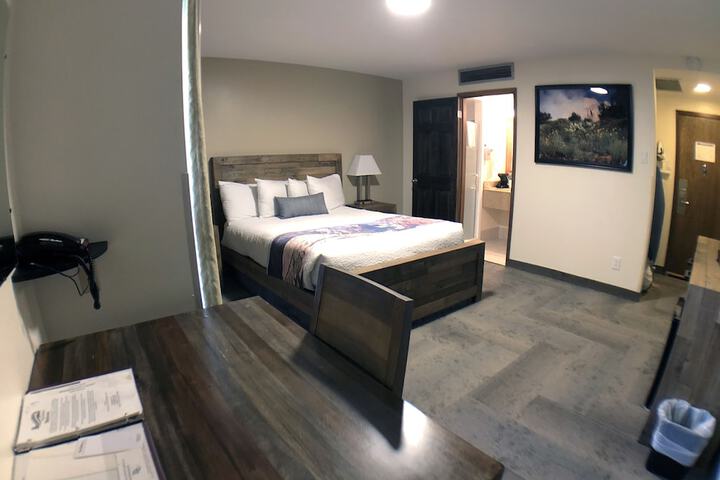 Room 14 of 84