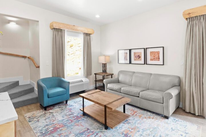 Bluff Dwellings Resort