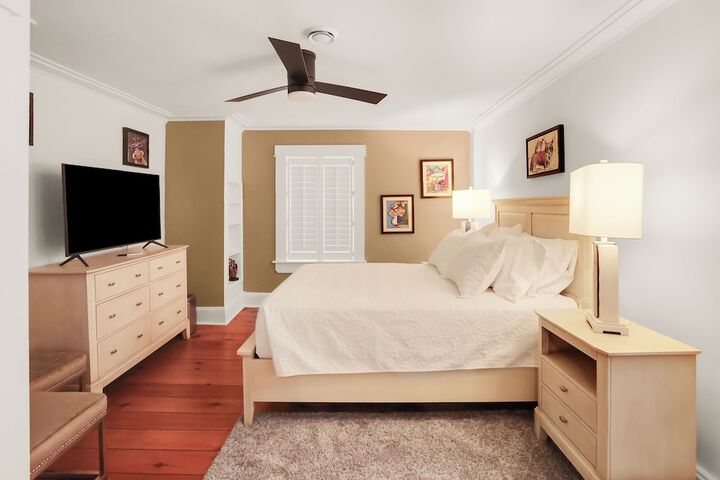 Room 57 of 70