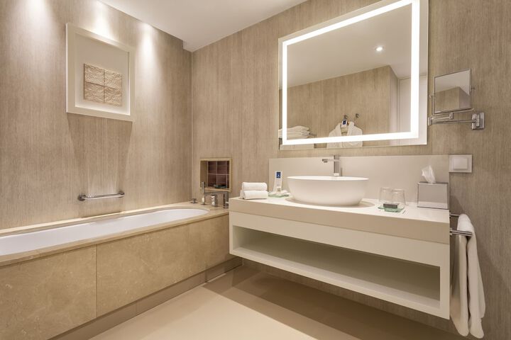 Pine Cliffs Ocean Suites a Luxury Collection Resort & Spa