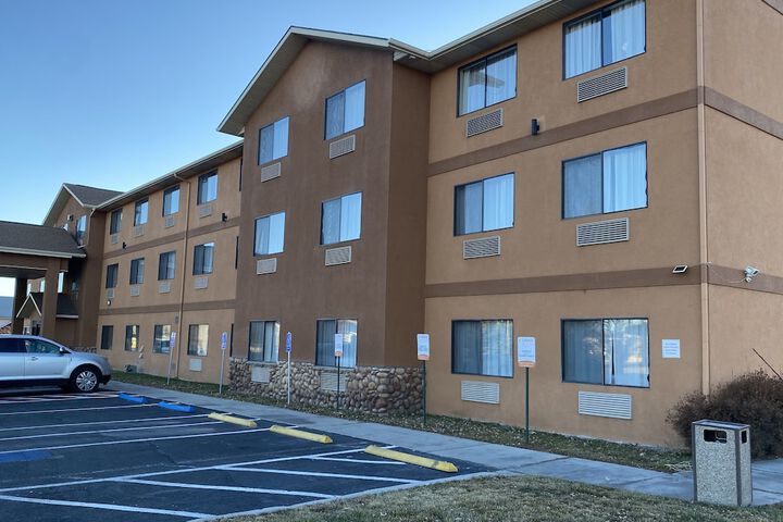 Hotel 5 of 58