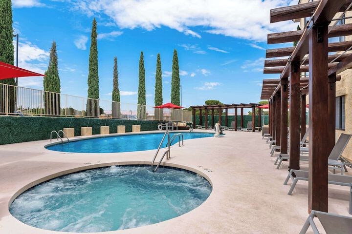 Pool 3 of 40