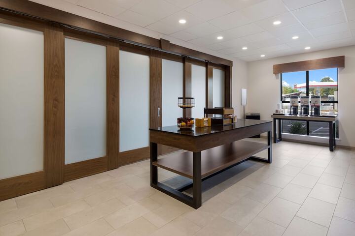 Hampton Inn Concord