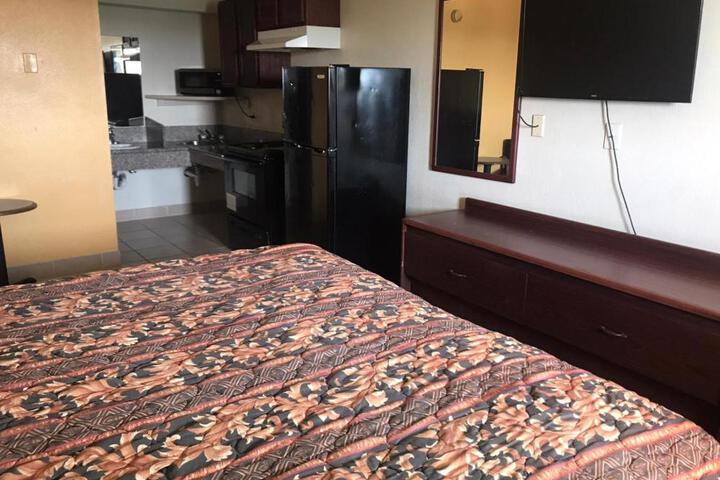 Lone Star Inn