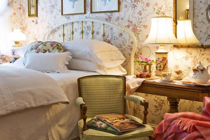Room 13 of 52