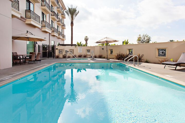 Pool 17 of 75