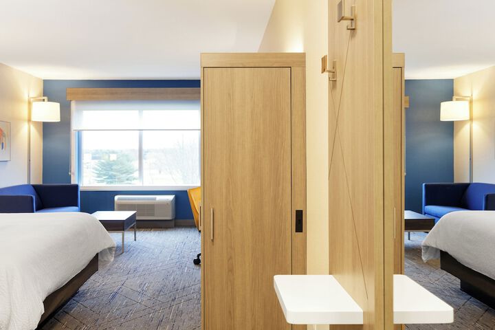 Holiday Inn Express Hotel & Suites Christiansburg by IHG