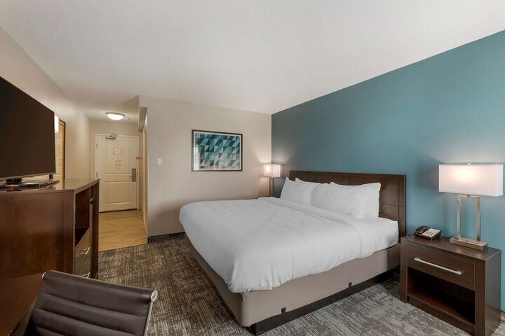 Best Western Watertown Inn and Suites