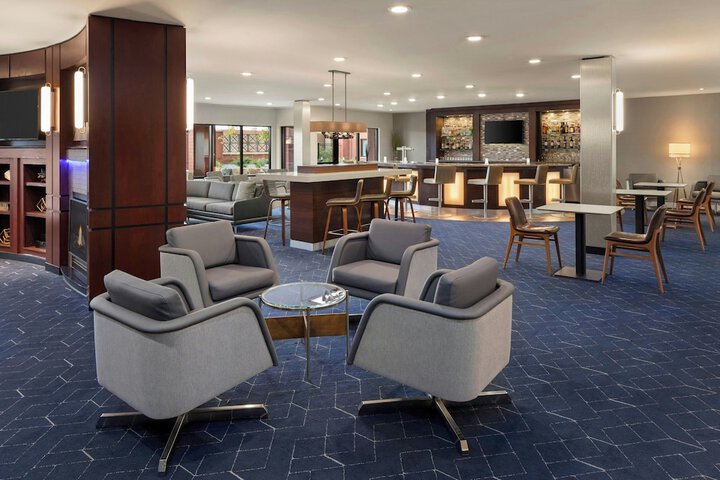 Courtyard Minneapolis St. Paul / Roseville by Marriott