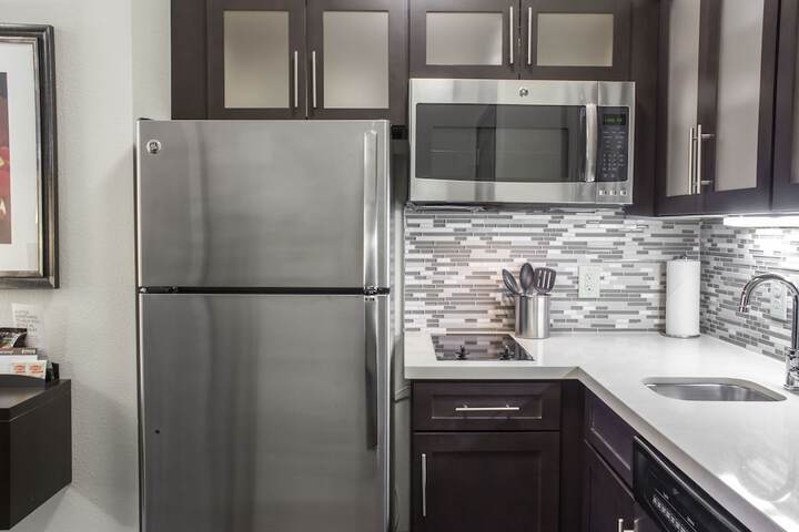 Staybridge Suites Jacksonville - Camp Lejeune Area by IHG