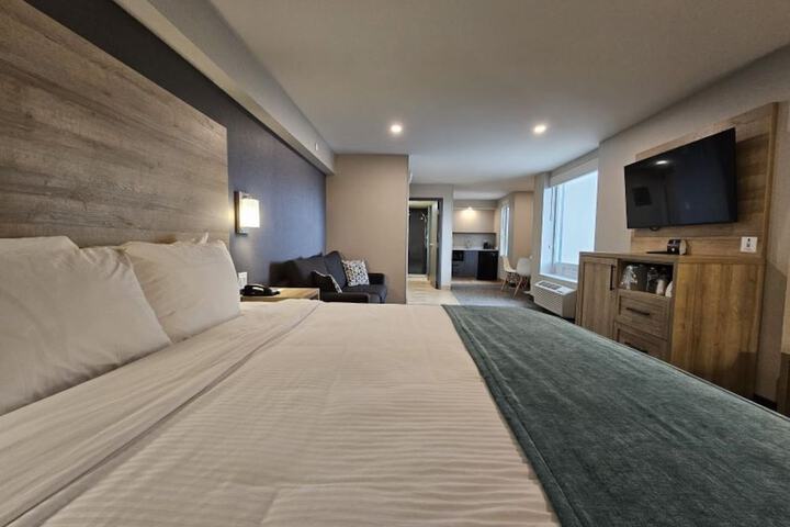 Room 13 of 49
