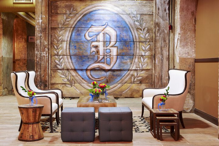 Hotel Interior 20 of 39