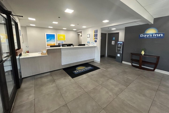 Days Inn by Wyndham Atlanta Stone Mountain