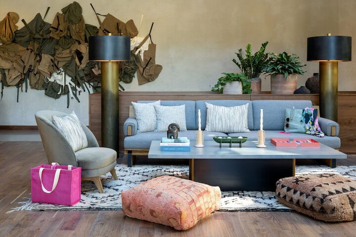 Hotel Interior 8 of 39