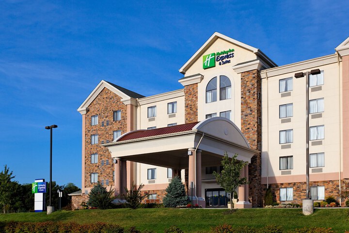 Holiday Inn Express Hotel and Suites Kingsport by IHG