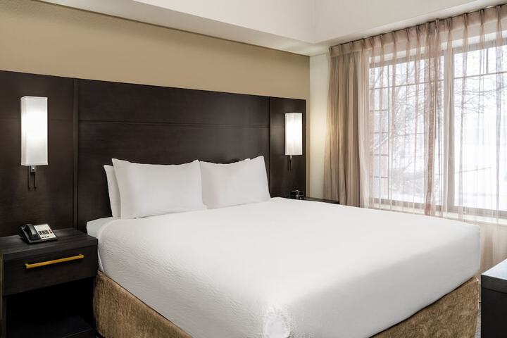 Room 21 of 29