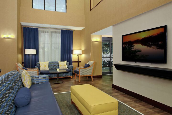 Hotel Interior 9 of 34