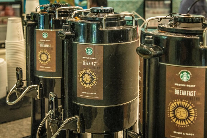 Breakfast/Coffee Service 35 of 47