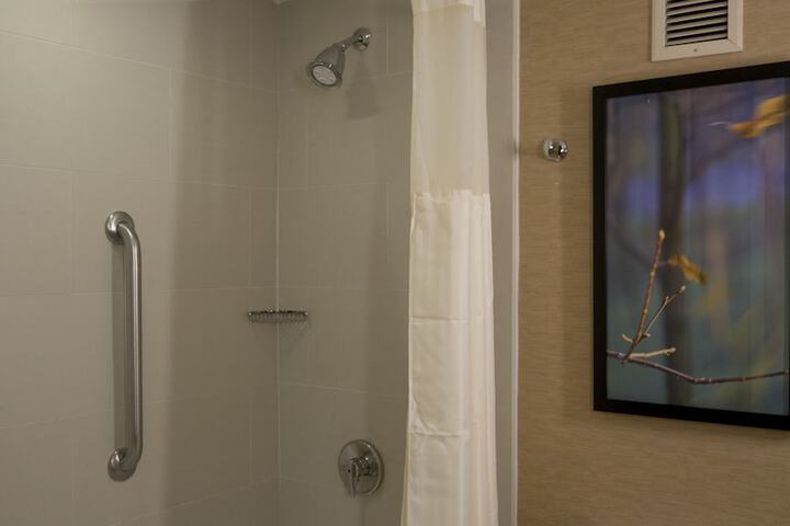 DoubleTree by Hilton Rochester