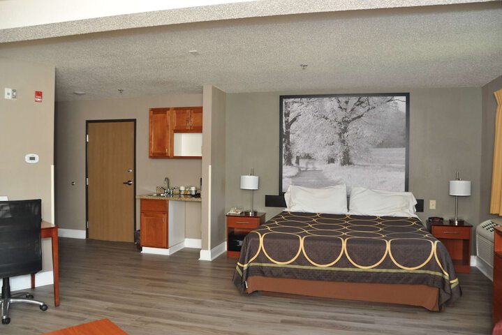 Room 46 of 73
