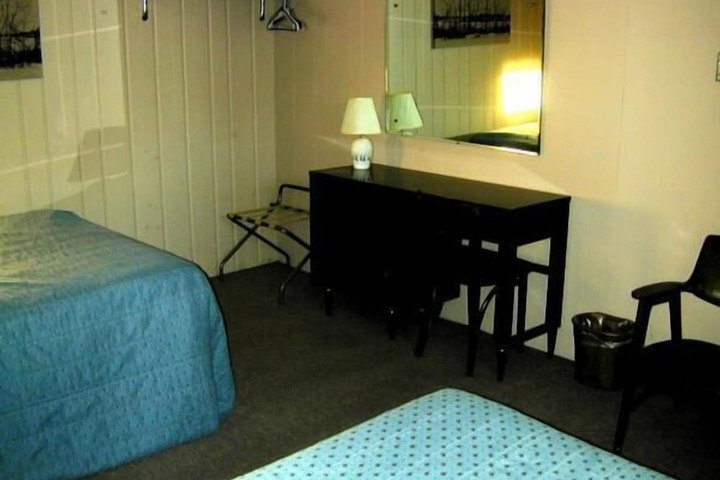 Room 30 of 95