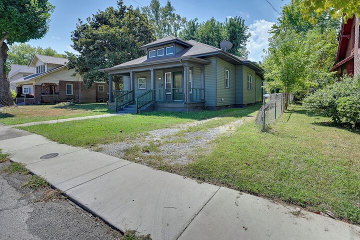 Hopkinsville Home: Walk to Downtown!