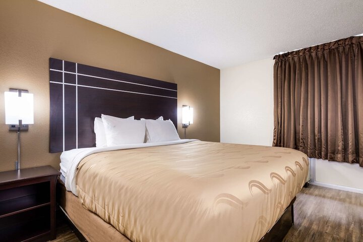 Quality Inn Starkville near University