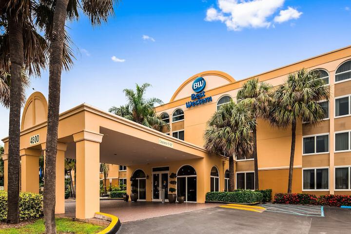 Hotel 3 of 15