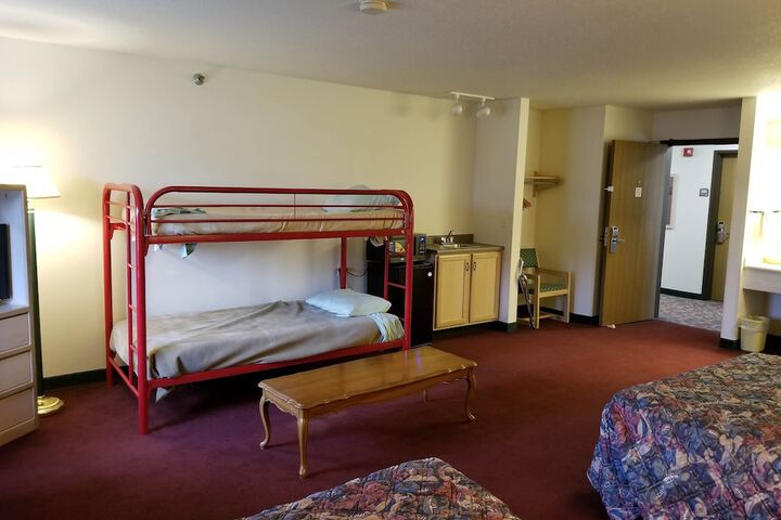 Room 203 of 232