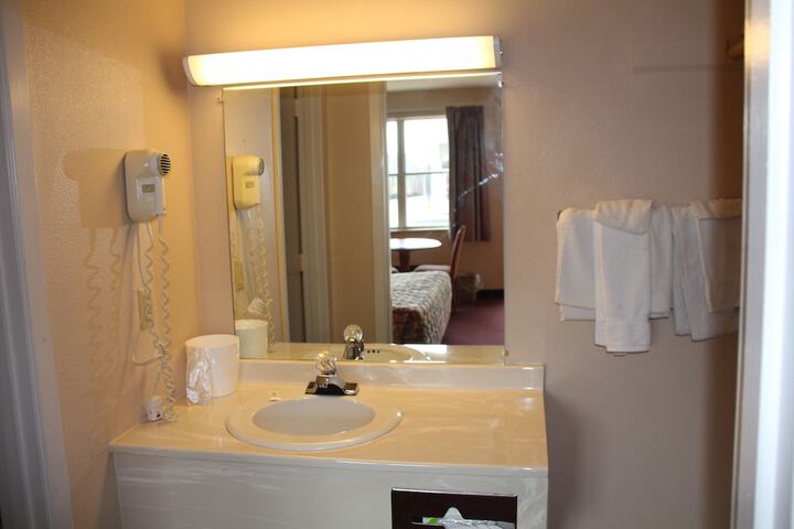 Budget Inn - Troy