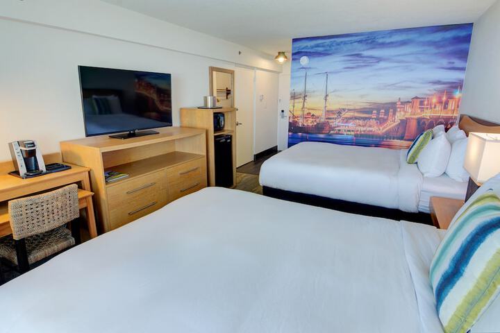 Room 43 of 98