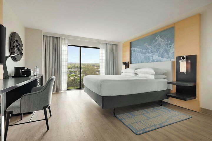 Boca Raton Marriott at Boca Center