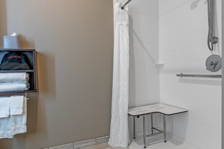 Room 30 of 52